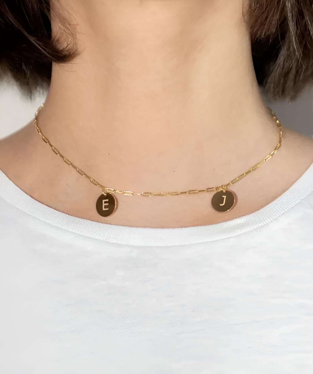 Collar Medalla 2 Iniciales Oro
