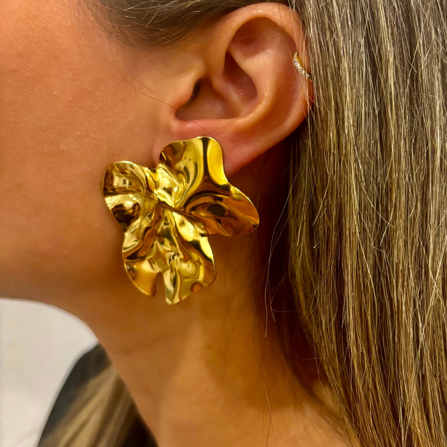 Light Gold Earrings