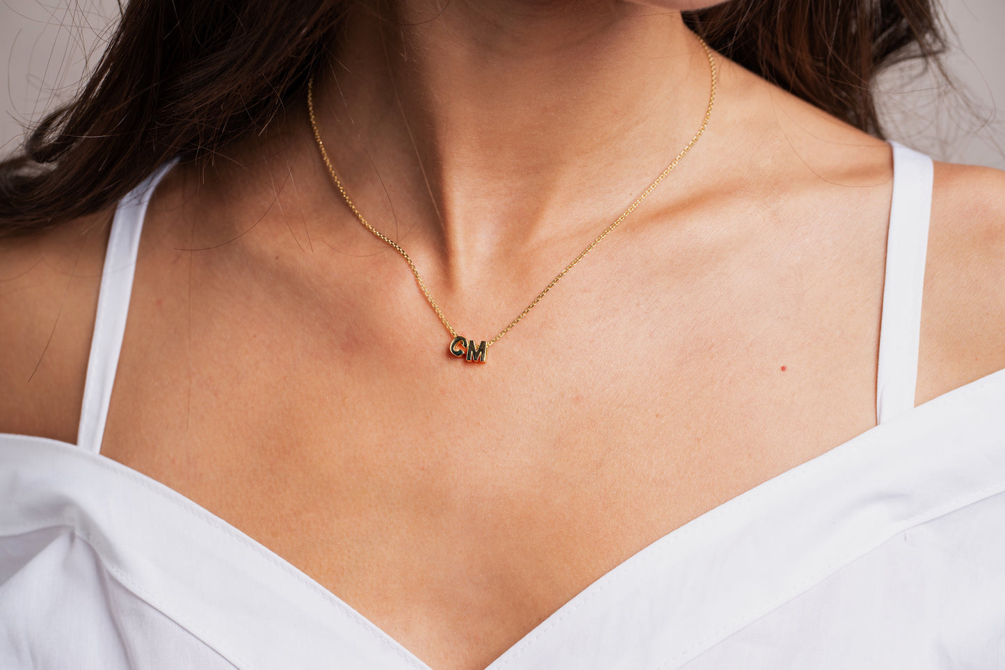 Collar Iniciales Oro 18k