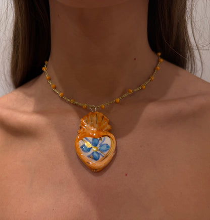 Collar Corazón Naranja y Azul