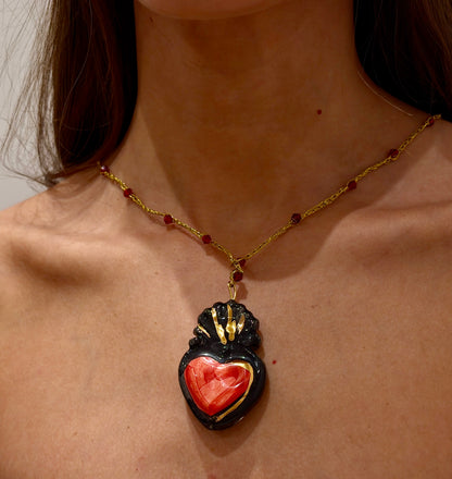 Collar Corazón Rojo y Negro