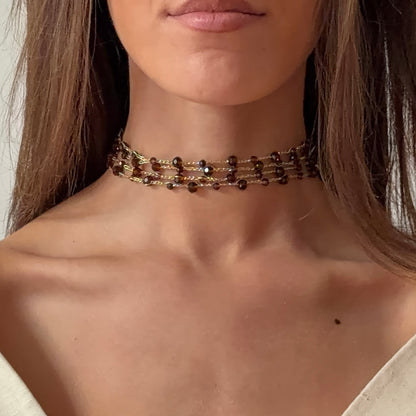 Collier à pompons marron 