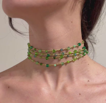 Collar Borlas Verde